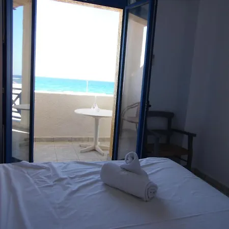 Mike'S Beach Apartments & Studios Anissaras Exterior foto