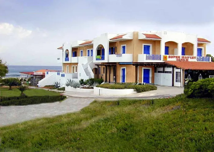 Mike\'S Beach Apartments & Studios